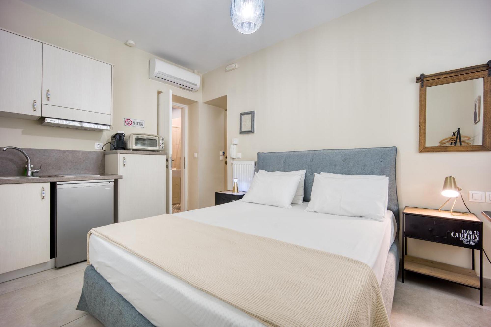Bentzi...Boutique Apartment 1, Classic Double With Kitchenette, 2 Guests 아테네 외부 사진