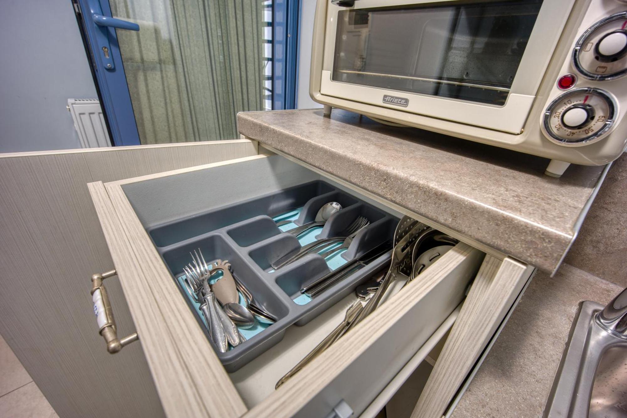 Bentzi...Boutique Apartment 1, Classic Double With Kitchenette, 2 Guests 아테네 외부 사진